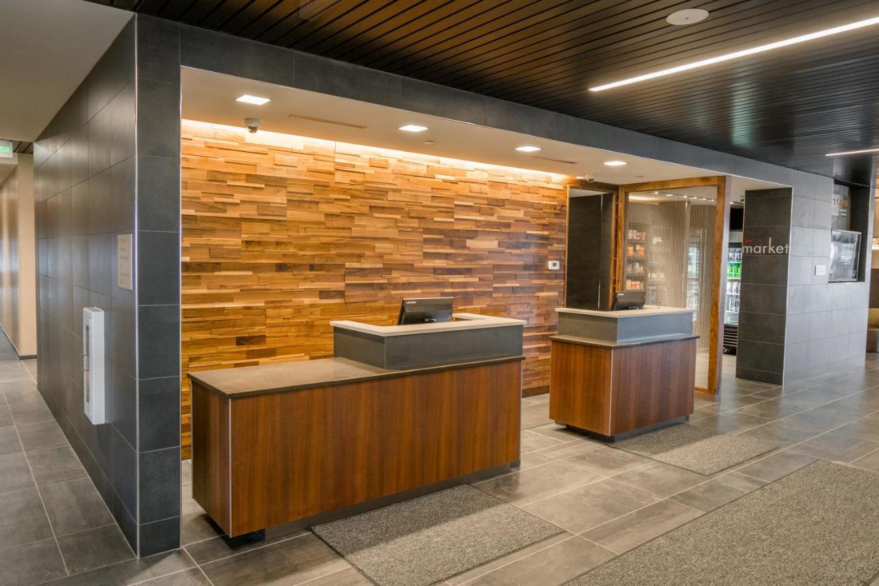 Courtyard By Marriott Fargo Hotel Buitenkant foto