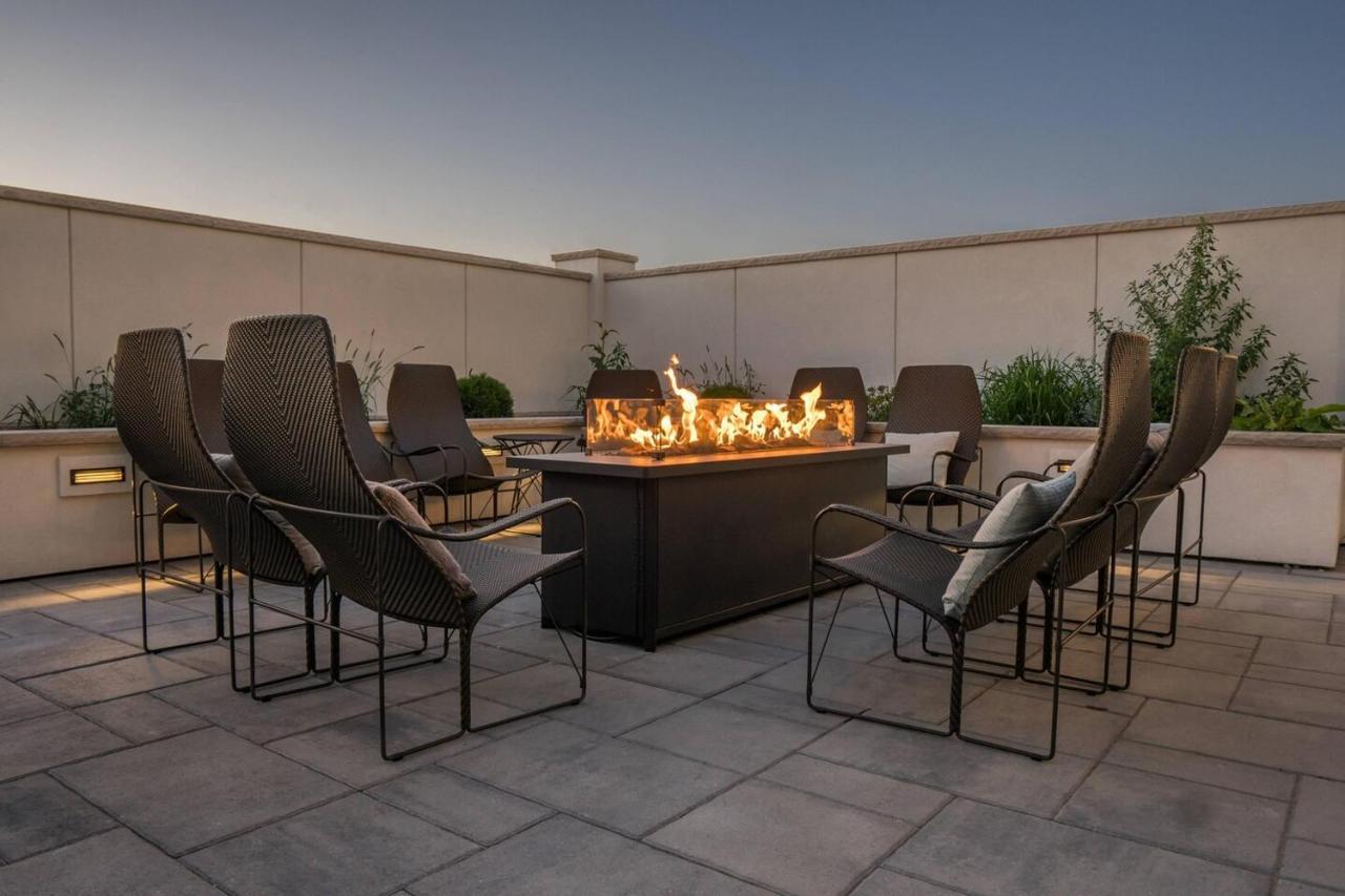 Courtyard By Marriott Fargo Hotel Buitenkant foto
