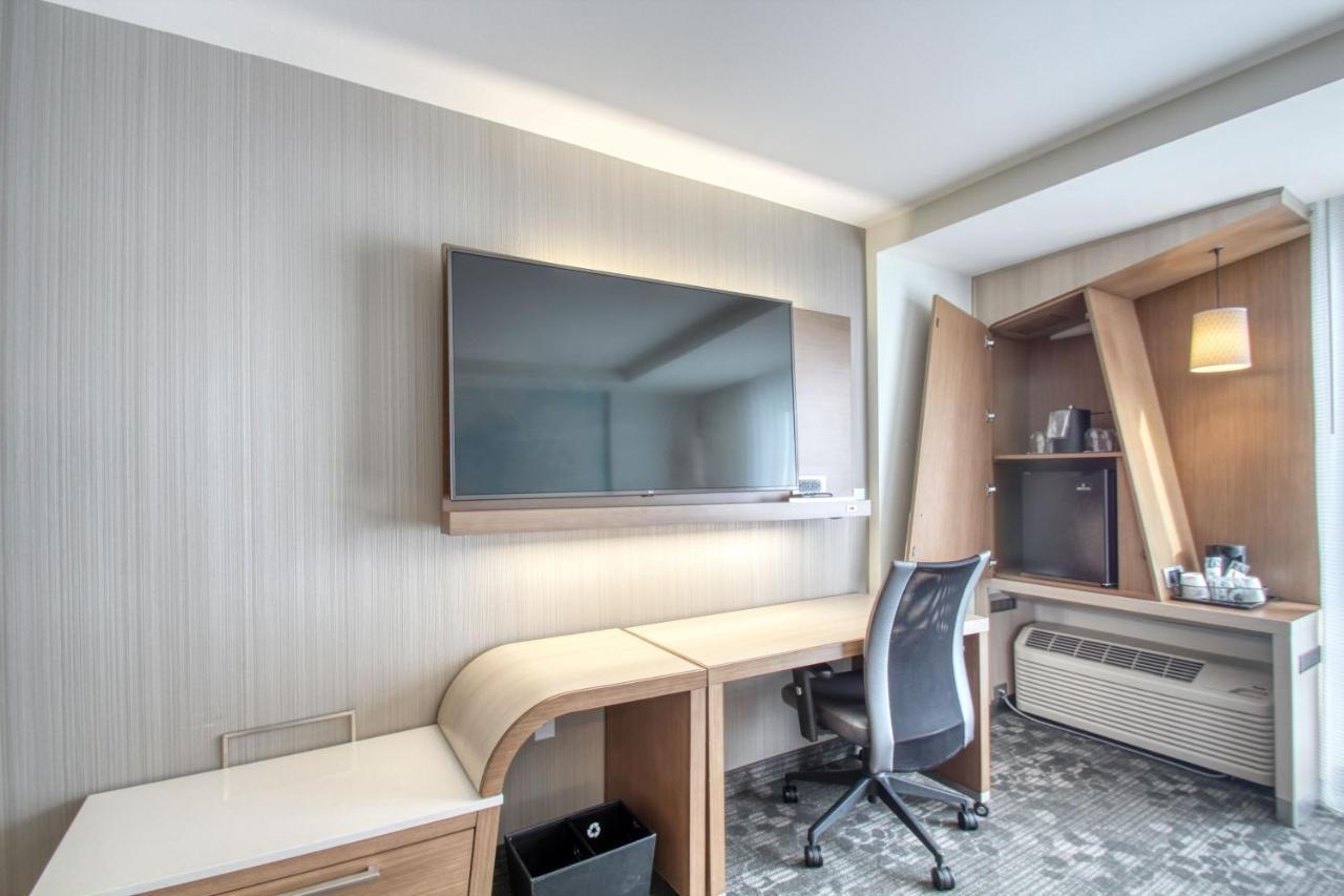 Courtyard By Marriott Fargo Hotel Buitenkant foto