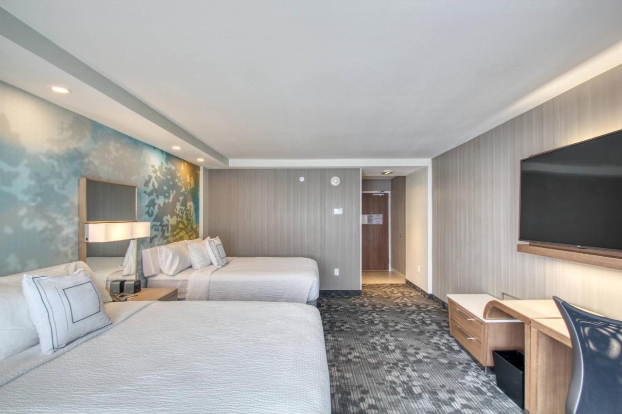 Courtyard By Marriott Fargo Hotel Buitenkant foto